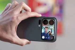 Xiaomi 17 Pro Maxのセカンダリディスプレイ